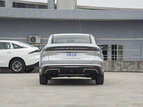 2025�� EM-i 60km ������