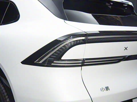 2025�� 702 �������� Ultra