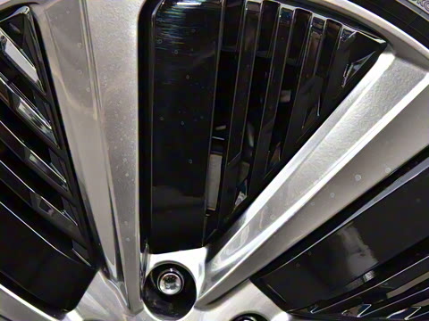 2025�� 550 PRO���а�