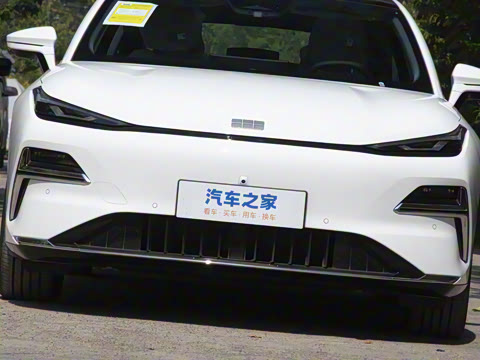 2025�� 130km EM-i ������