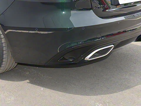 2023�� XFL 2.0T P300 �����콢�˶���