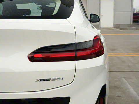 2022�� xDrive 25i M�˶���װ