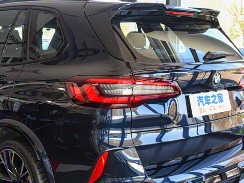 2022�� X5 M