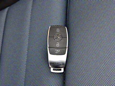 2022�� EQC 350 4MATIC