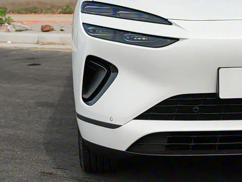 2025�� EV 605�캽Pro��