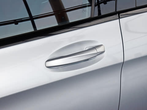 2022�� GLC 260 4MATIC ����SUV