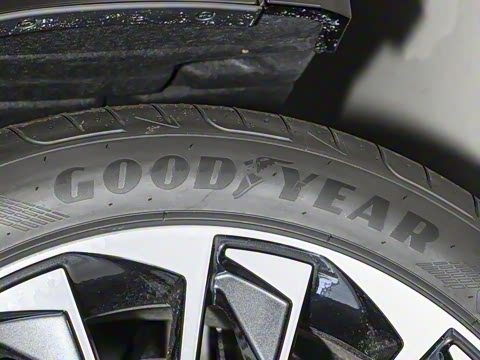 2025�� 45 TFSI ������