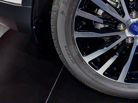 2019�� EcoBoost 145 CVT������PLUS ��V