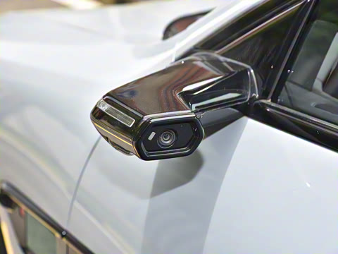 2025�� �Ŀ� Ultra���̰�