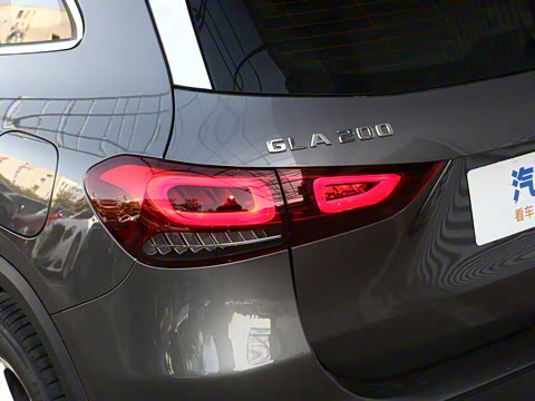 2023�� �Ŀ� GLA 200