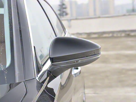 2021�� 40 TFSI ����������