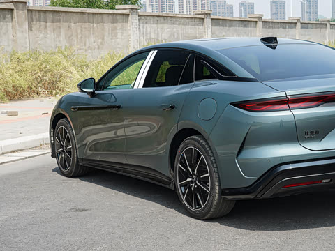 2025�� DM-i 200KM�����״�������