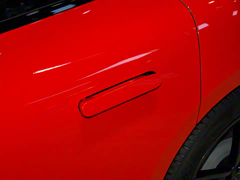 2025�� 703km Ultra�˶���