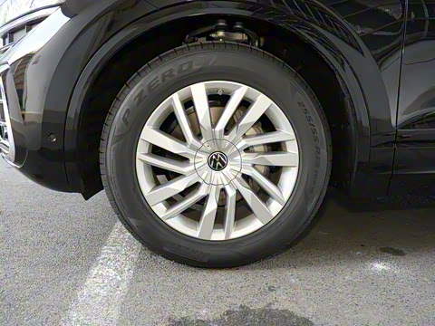 2025�� 2.0TSI ��Ӱ��