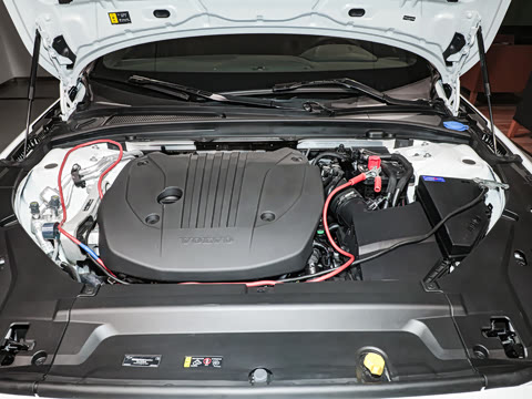 2025�� Cross Country B5 AWD ��Զ��