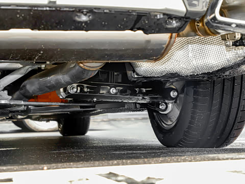 2022�� �Ŀ�� 535Le M�˶���װ