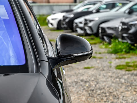 2025�� �Ŀ� S 680 4MATIC