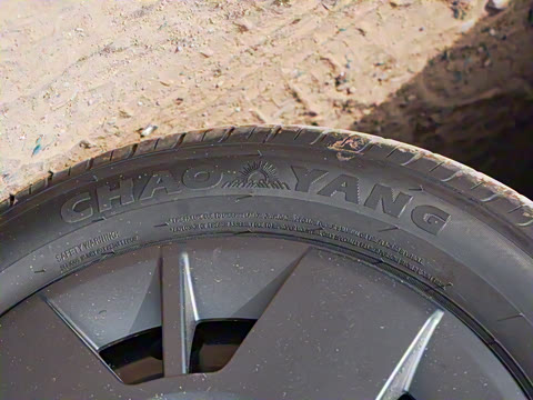 2025�� �Ǽݰ� 305km ������