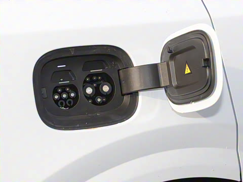 2025�� Pro ���ܻ��°�