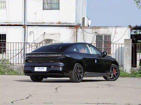 2025�� ���� 650ProѲ����