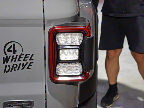 2022�� 3.6L ���а�