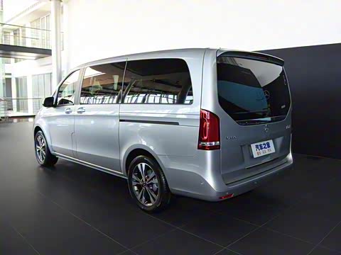 2018�� V 260 �캽�� ��VI