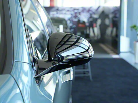 2025�� �Ŀ� E 260 �˶���