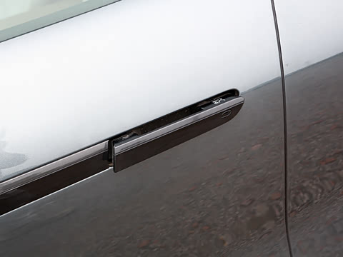 2025�� EV 701KM�����״�������