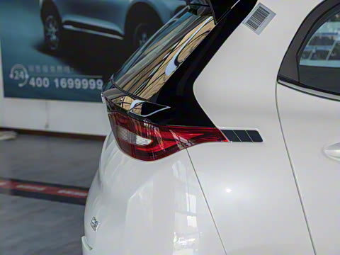 2022�� 30.66kWh ���������