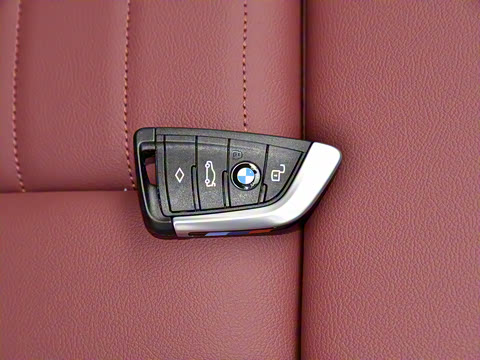 2021�� �Ŀ� 325Li xDrive M�˶���װ