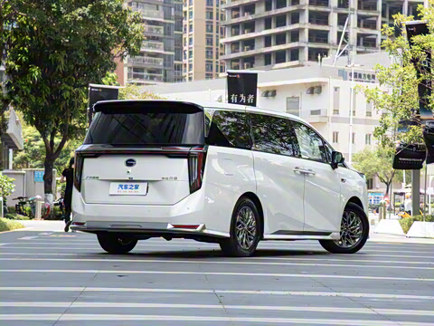 2025�� Ǭ��ϵ�� Ultra ͷ�Ȳ�