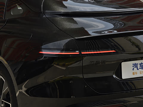 2025�� Pro�����