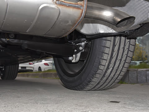 2022�� �Ŀ� GLC 300 L 4MATIC ������