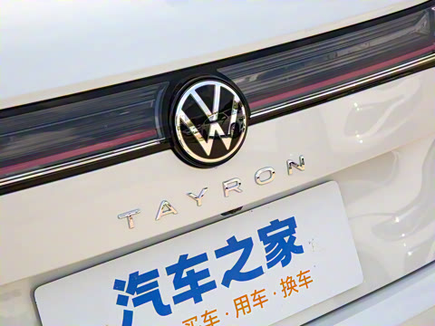 2023�� �Ŀ� 380TSI ����R-Line���ܰ�