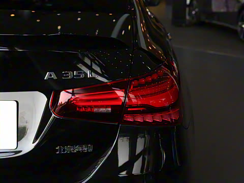 2025�� �Ŀ� AMG A 35 L 4MATIC