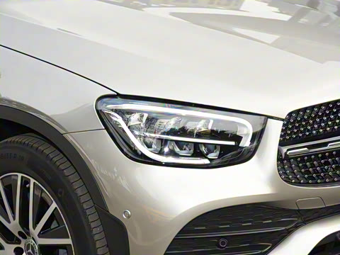 2023�� GLC 260 4MATIC ����SUV