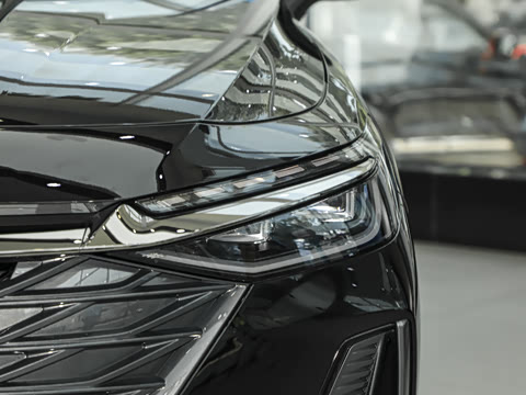 2025�� 2.0T DCT��