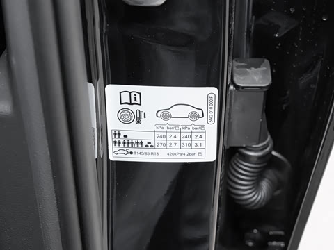 2023�� �Ŀ� 380TSI �Զ�����R-LineԽ����7��