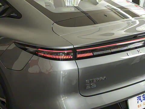 2025�� ���� Ultra �����콢