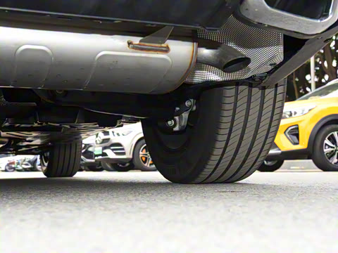 2023�� GLC 260 4MATIC ����SUV