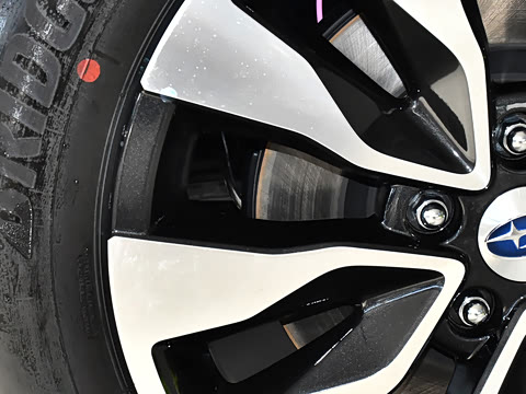 2023�� 2.5i AWD�콢�� EyeSight