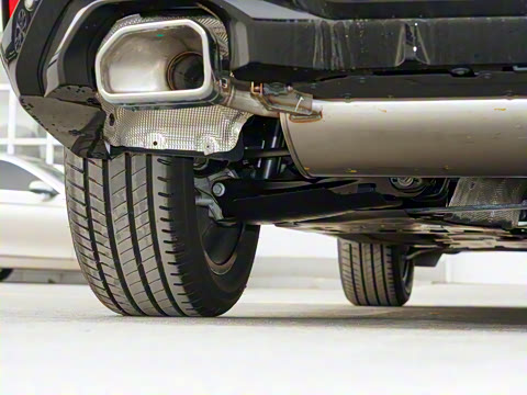 2022�� xDrive 25i M�˶���װ