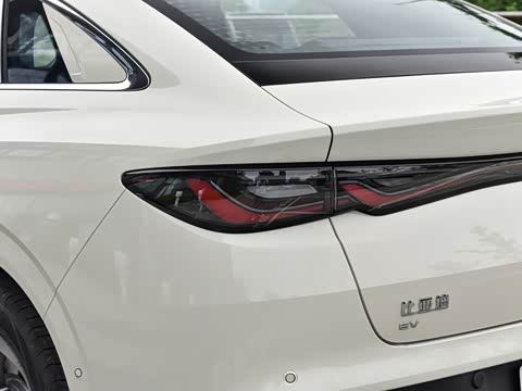 2025�� EV 470KM������