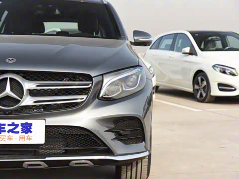 2019�� �Ŀ� GLC 260 L 4MATIC ������