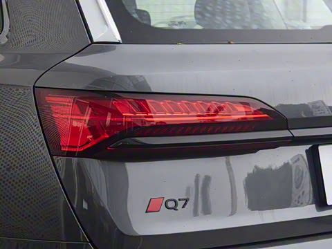 2025�� 45 TFSI quattro S line����ʿ��