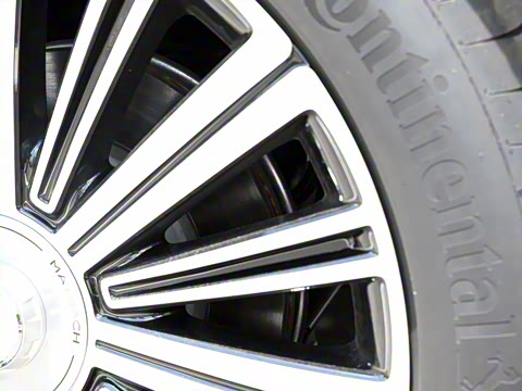 2025�� GLS 480 4MATIC