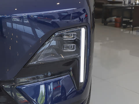 2025�� ����Ultra+