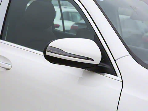 2022�� �Ŀ� GLB 200 ʱ����