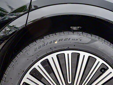 2025�� ���� Ultra�� 100kWh 6����