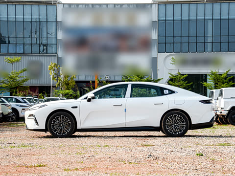 2025�� 130km EM-i ����